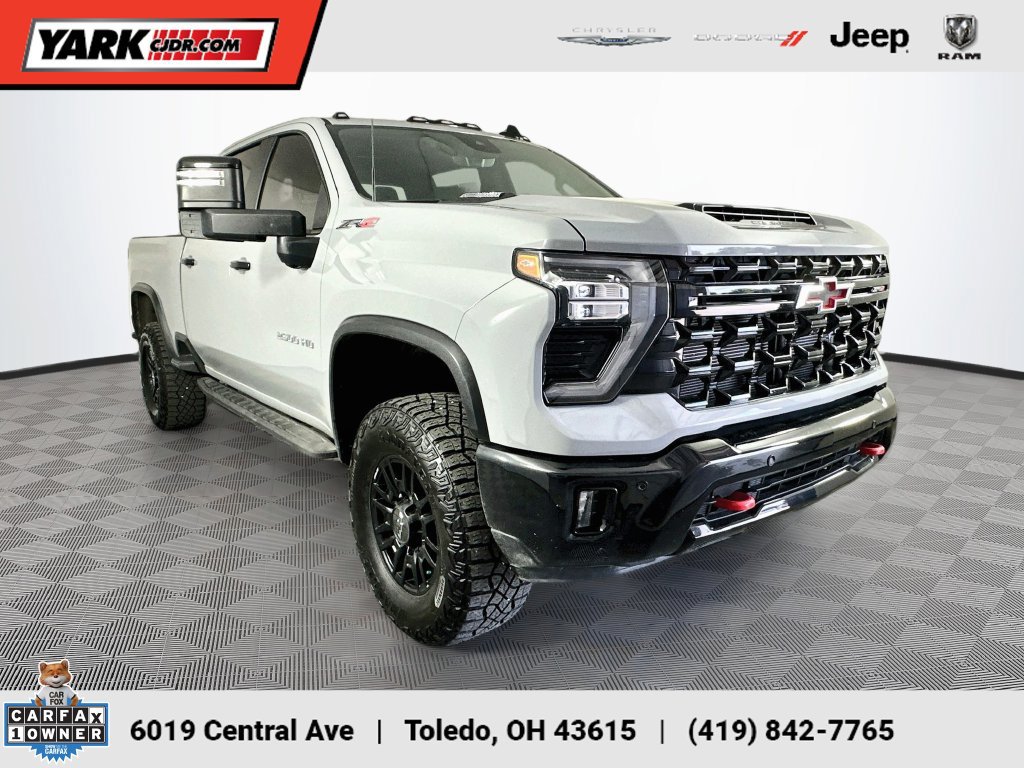 Used 2025 Chevrolet Silverado 2500 ZR2
