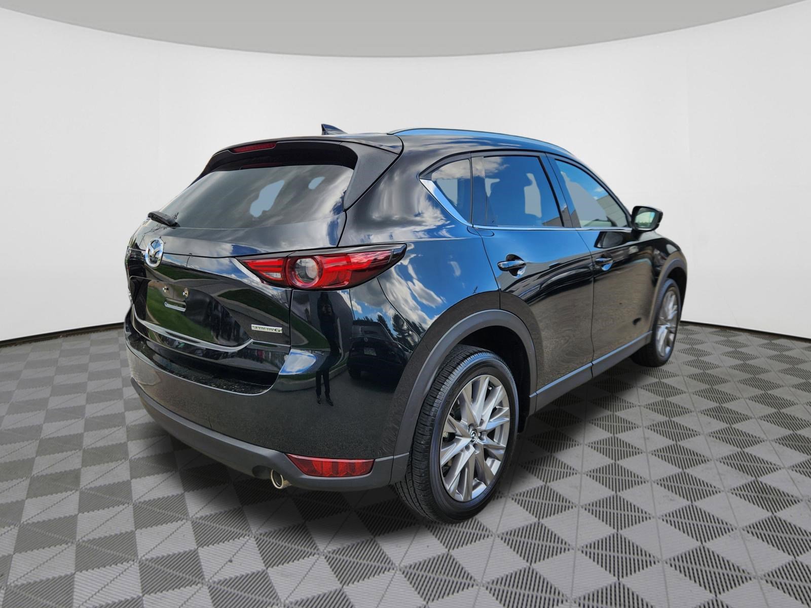 Certified 2021 MAZDA CX-5 Grand Touring w/ GT Premium Package image 4