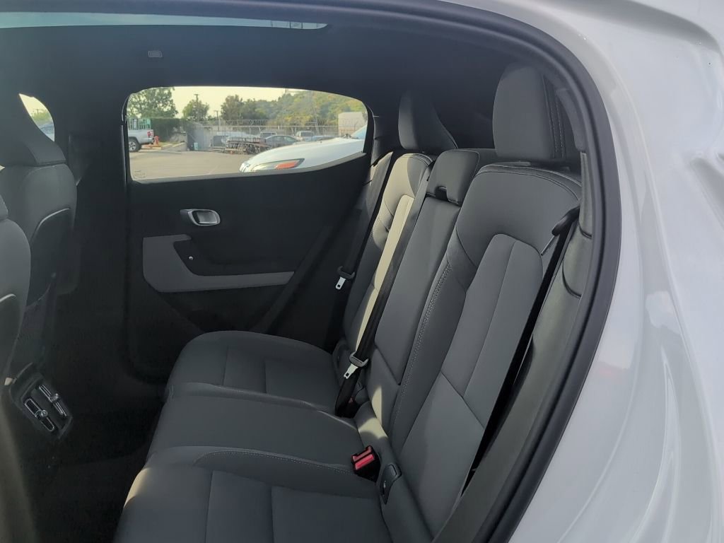 Used 2024 Polestar Polestar 2 w/ Pilot Pack image 9