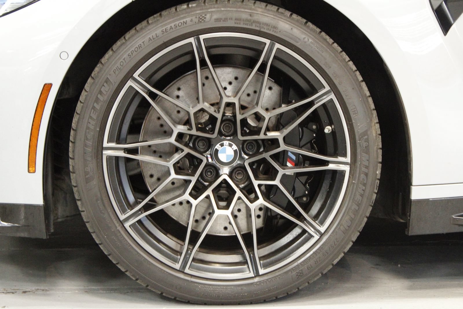 Used 2021 BMW M4 Coupe w/ Executive Package RWD image 11