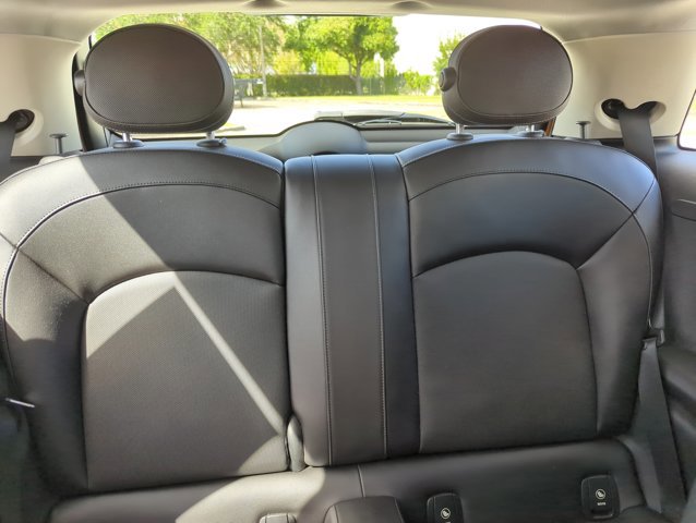 Used 2015 MINI Cooper 2-Door Hardtop image 20