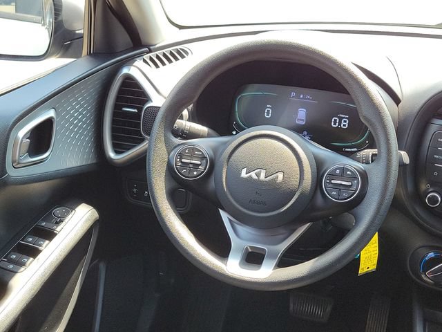 Used 2024 Kia Soul LX w/ Option Group 015 FWD image 18