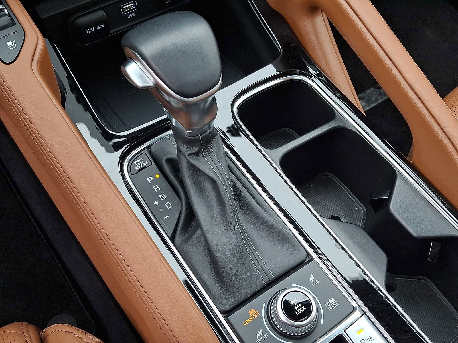 Used 2024 Kia Telluride SX Prestige X-Pro image 16