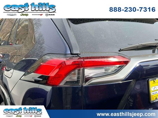 Used 2024 Toyota RAV4 XSE w/ Premium Package image 9