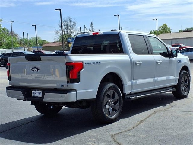 New 2025 Ford F150 Lightning Flash image 7
