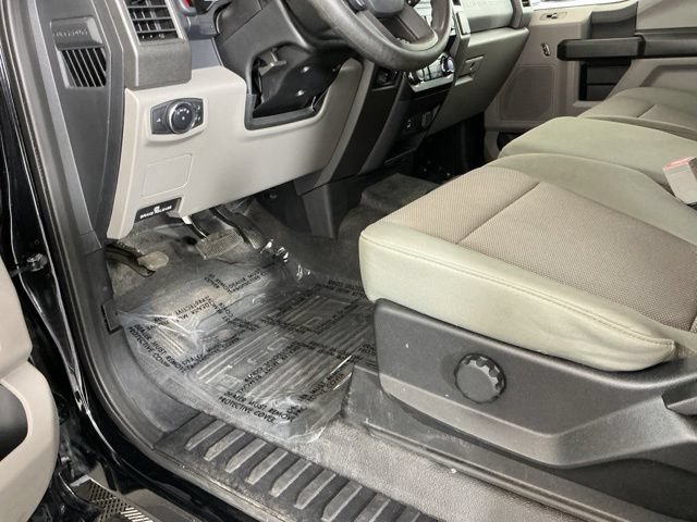 Used 2019 Ford F350 XL w/ STX Appearance Package AWD/4WD image 14