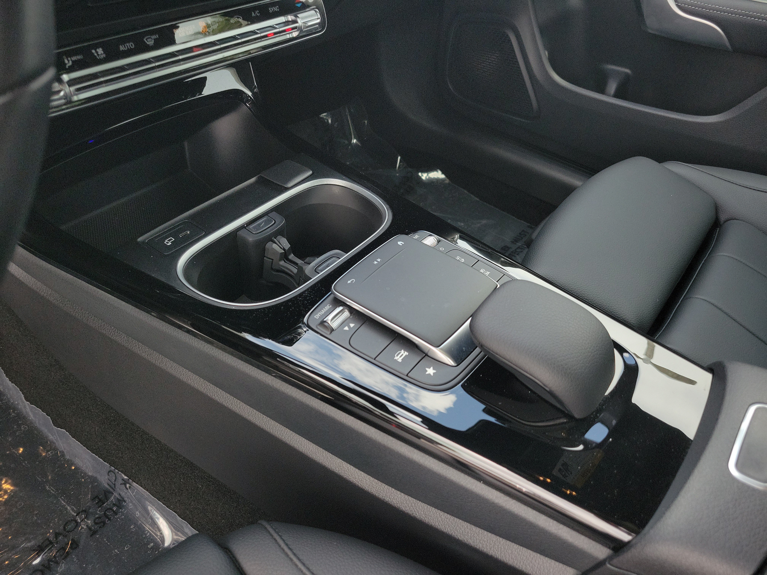 Certified 2023 Mercedes-Benz CLA 250 4MATIC image 24
