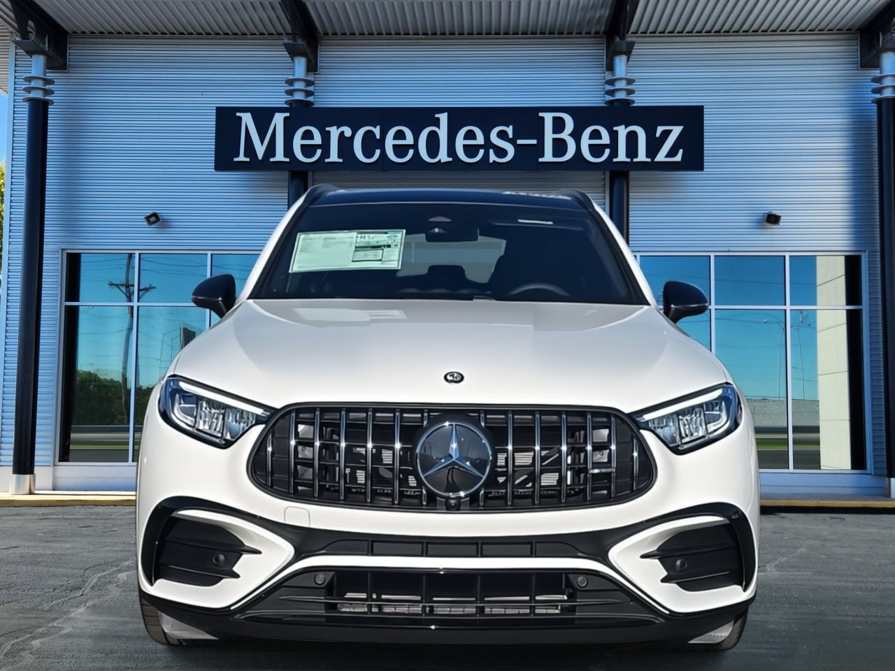 New 2026 Mercedes-Benz GLC 43 AMG 4MATIC image 2
