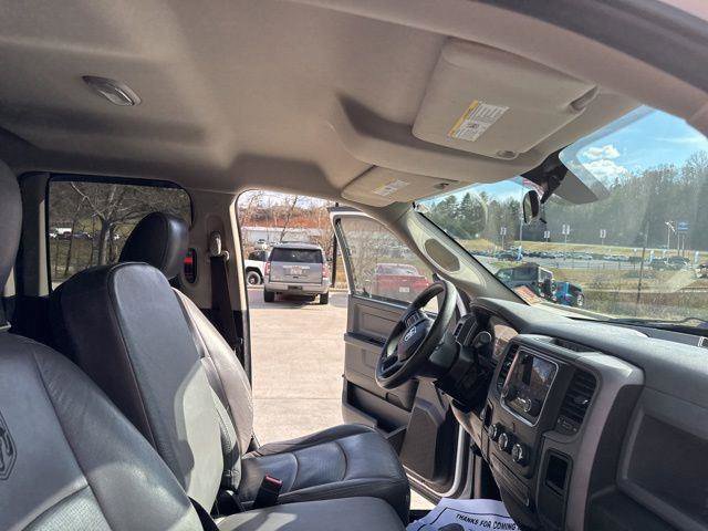 Used 2014 RAM 1500 Express image 41