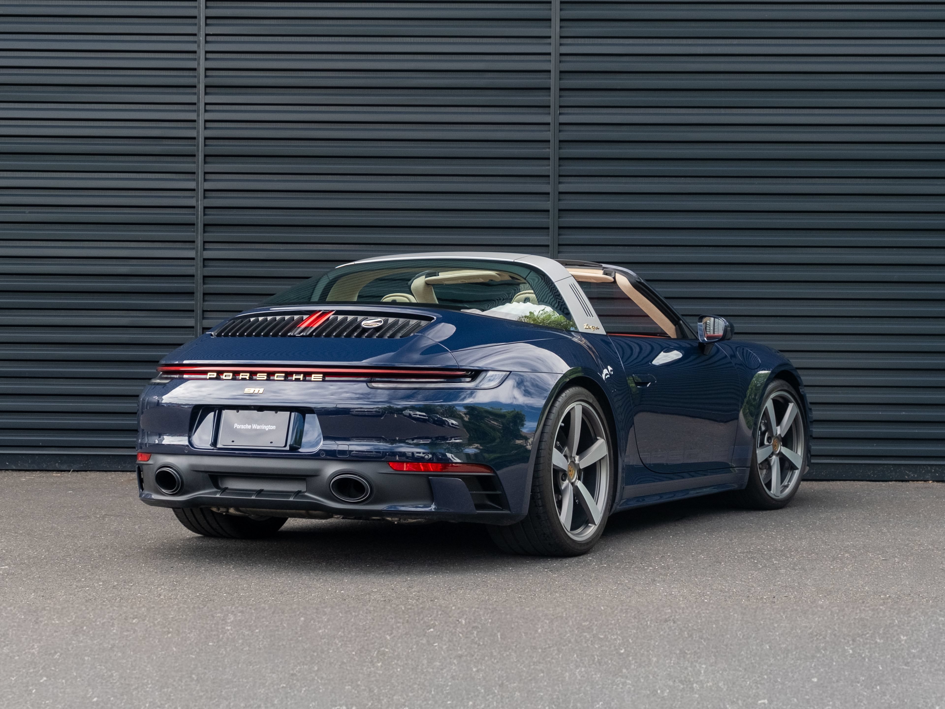 Certified 2021 Porsche 911 AWD/4WD image 8