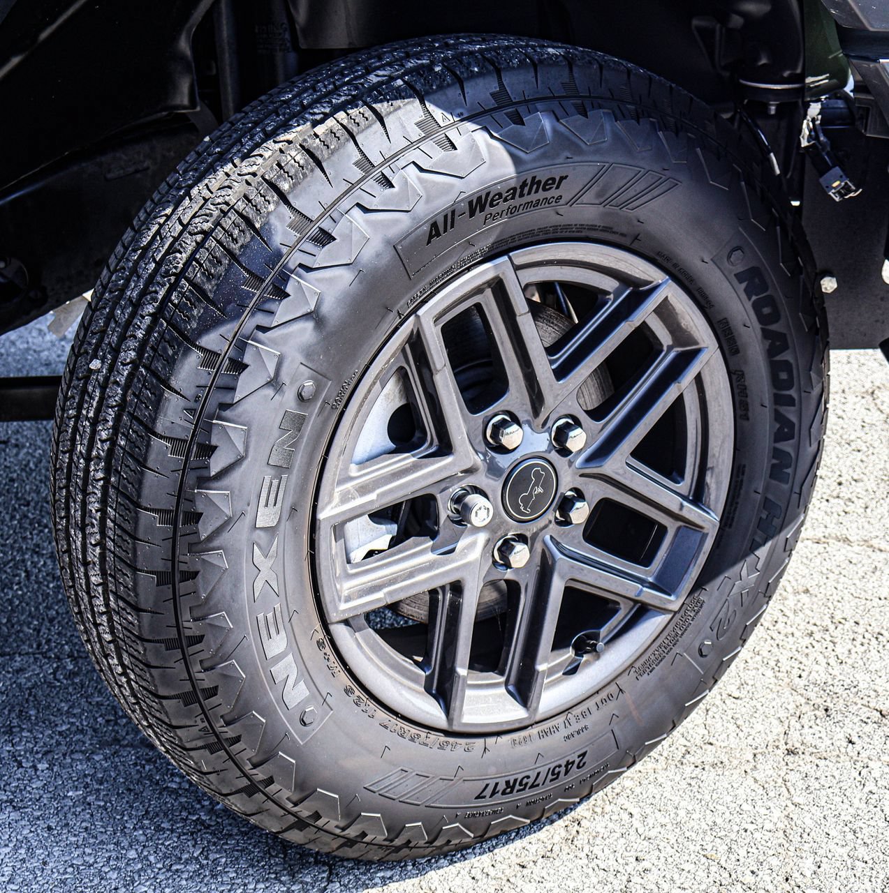 Used 2024 Jeep Wrangler Sport AWD/4WD image 9