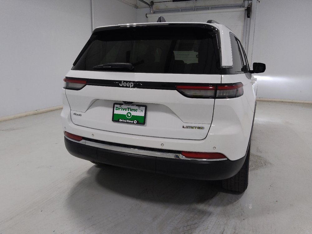 Used 2022 Jeep Grand Cherokee Limited AWD/4WD image 7