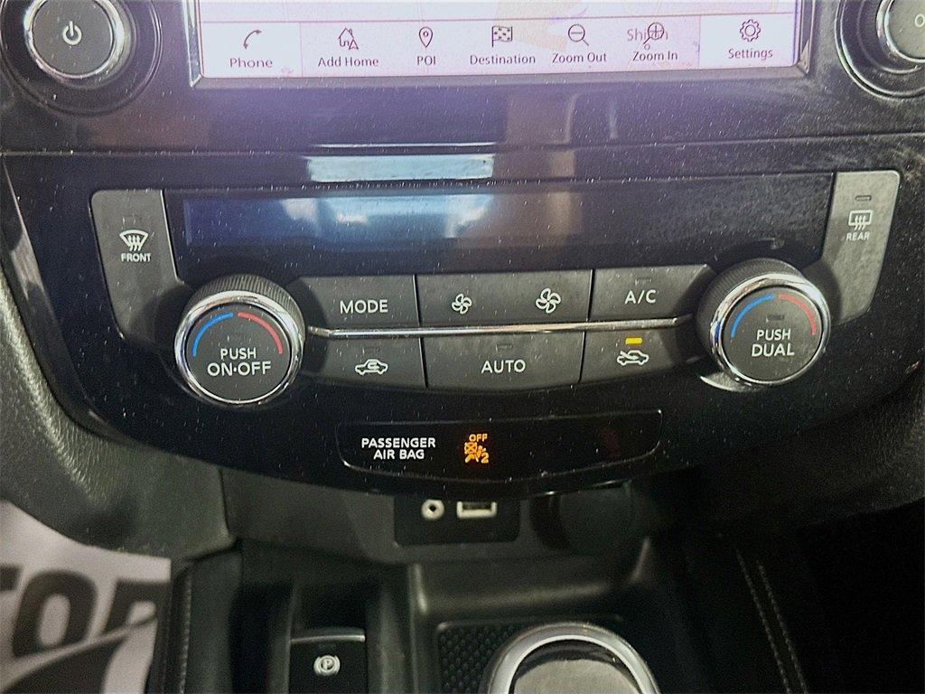 Certified 2020 Nissan Rogue SL w/ Premium Package image 16