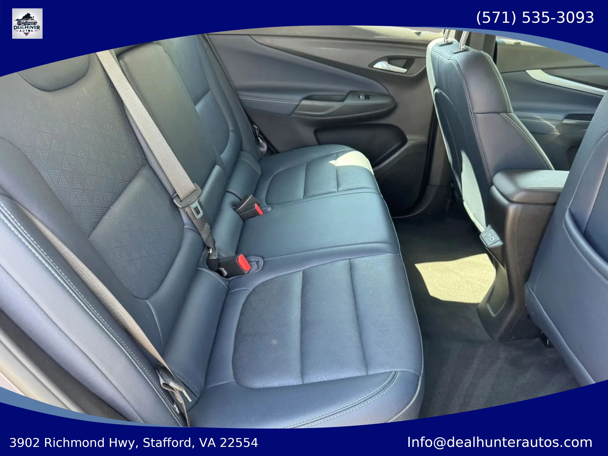 Used 2023 Chevrolet Bolt EUV LT w/ Convenience Package FWD image 19