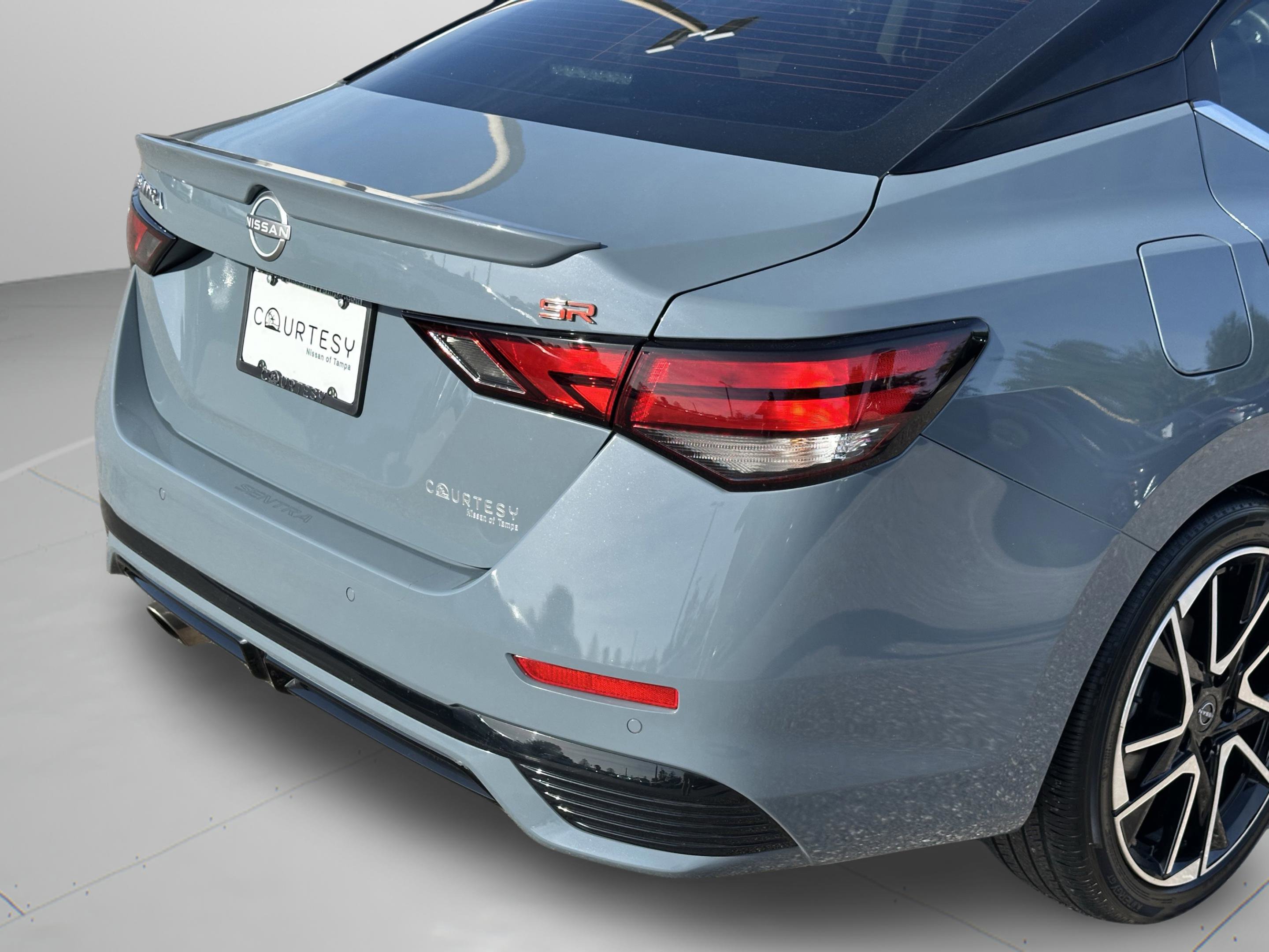 Certified 2025 Nissan Sentra SR image 35