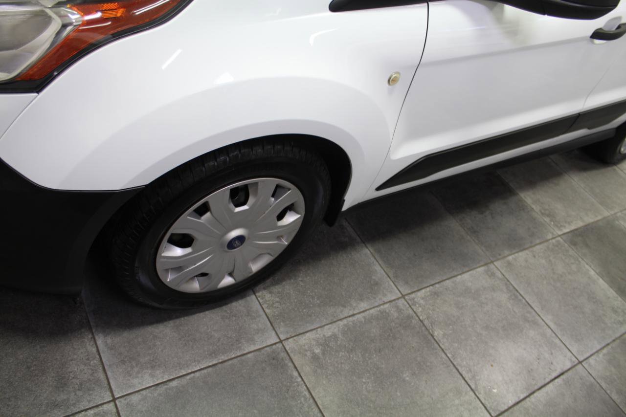 Used 2020 Ford Transit Connect XL image 32