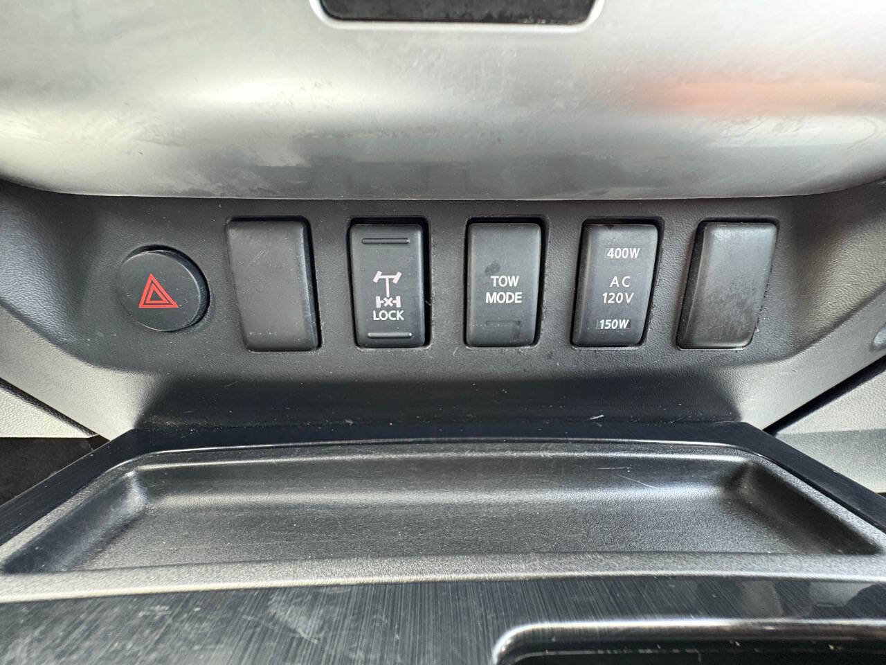 Used 2015 Nissan Titan PRO-4X AWD/4WD image 19