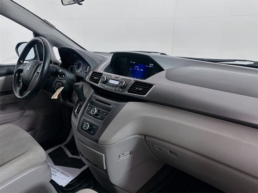Used 2016 Honda Odyssey LX image 28