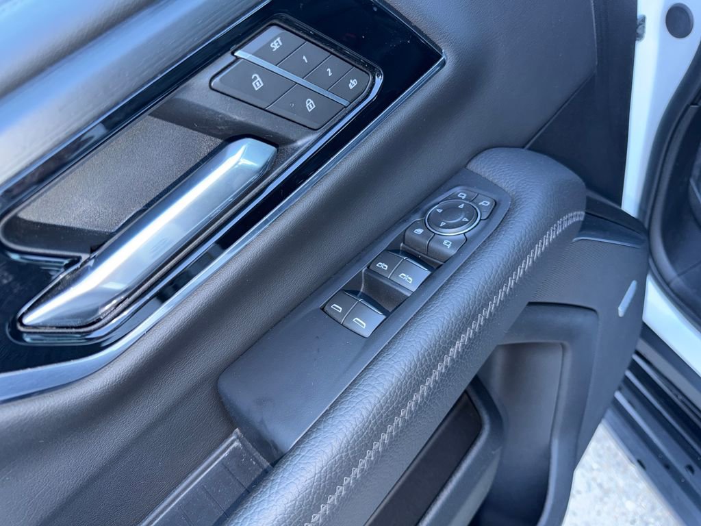 Certified 2025 GMC Yukon XL Denali image 14