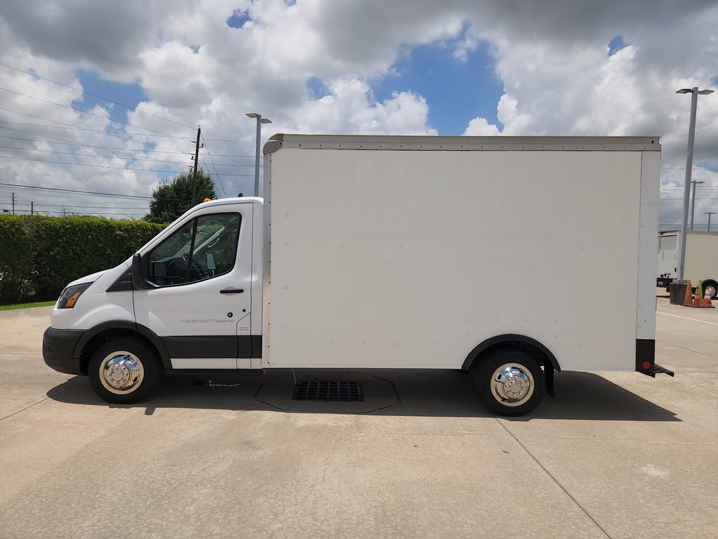 Used 2022 Ford Transit 350 DRW RWD image 8