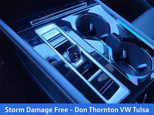 New 2026 Volkswagen Atlas Cross Sport SE image 23