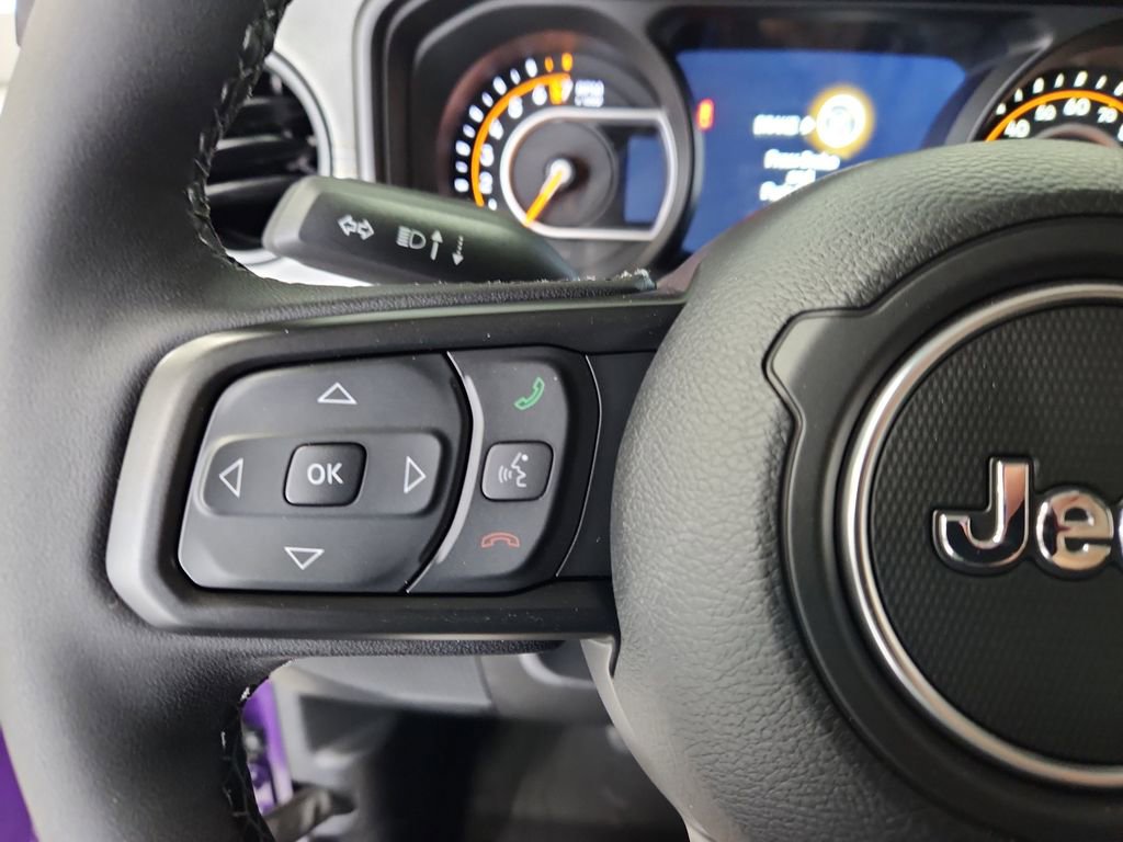 New 2026 Jeep Gladiator Willys AWD/4WD image 11