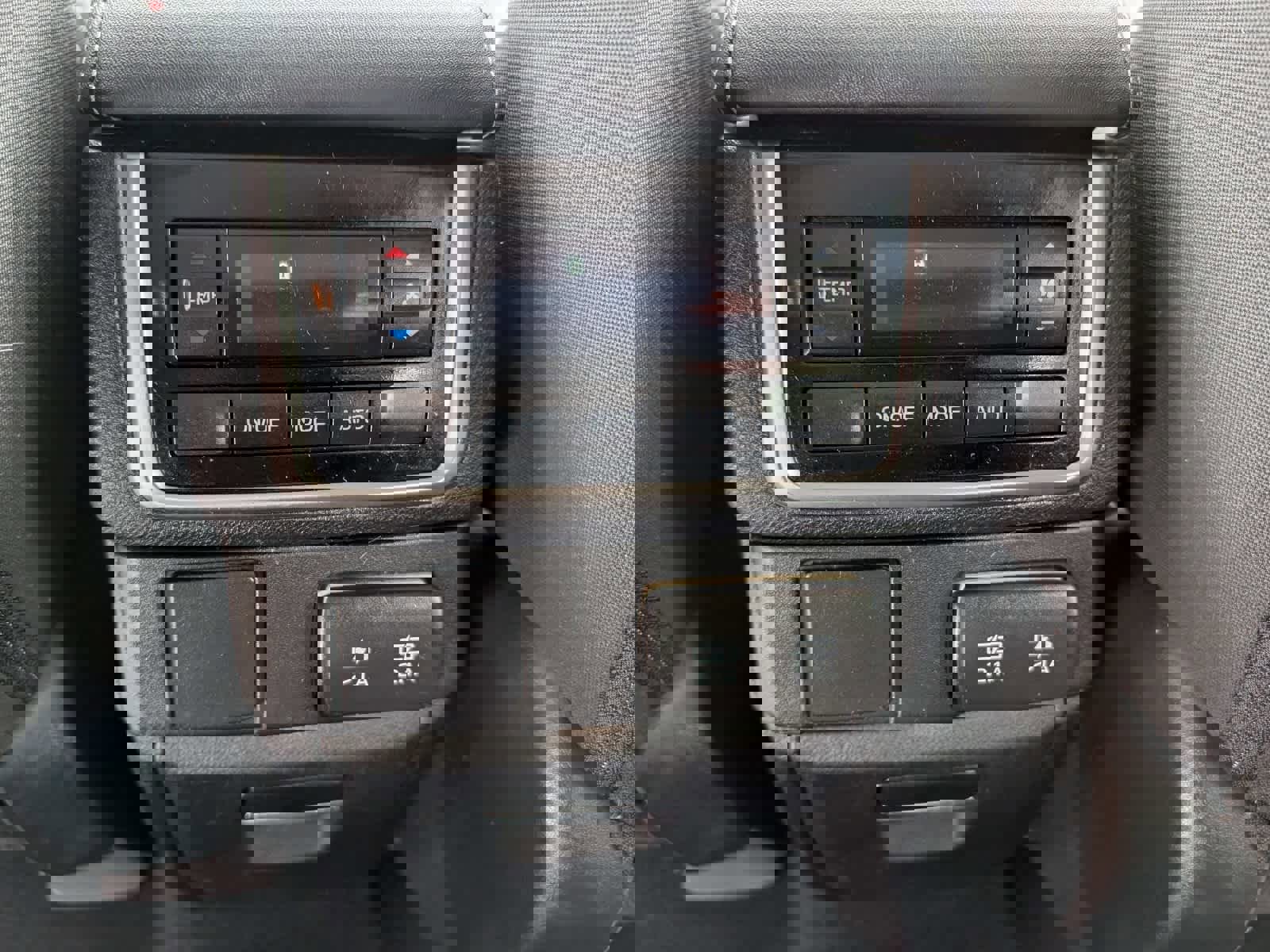 Used 2020 Subaru Ascent Premium w/ Convenience Package image 15