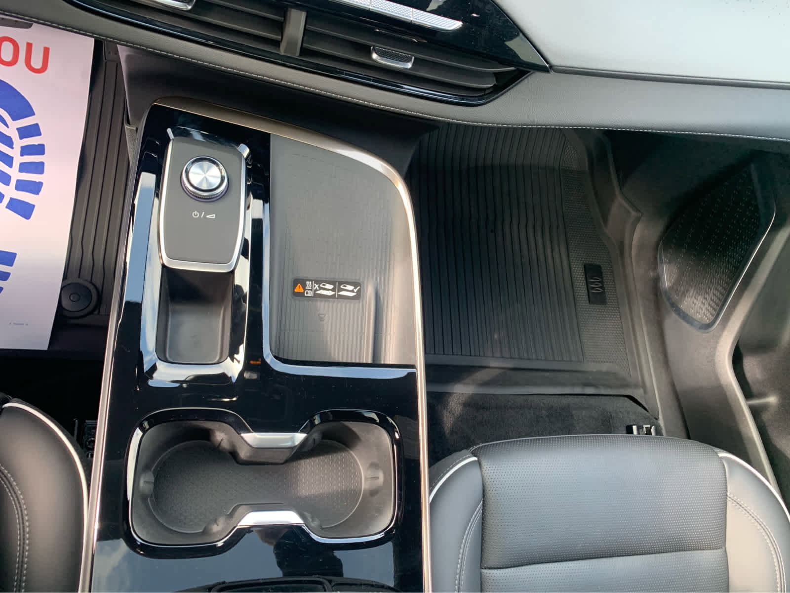 Used 2025 Buick Enclave Avenir w/ Super Cruise Package AWD/4WD image 20