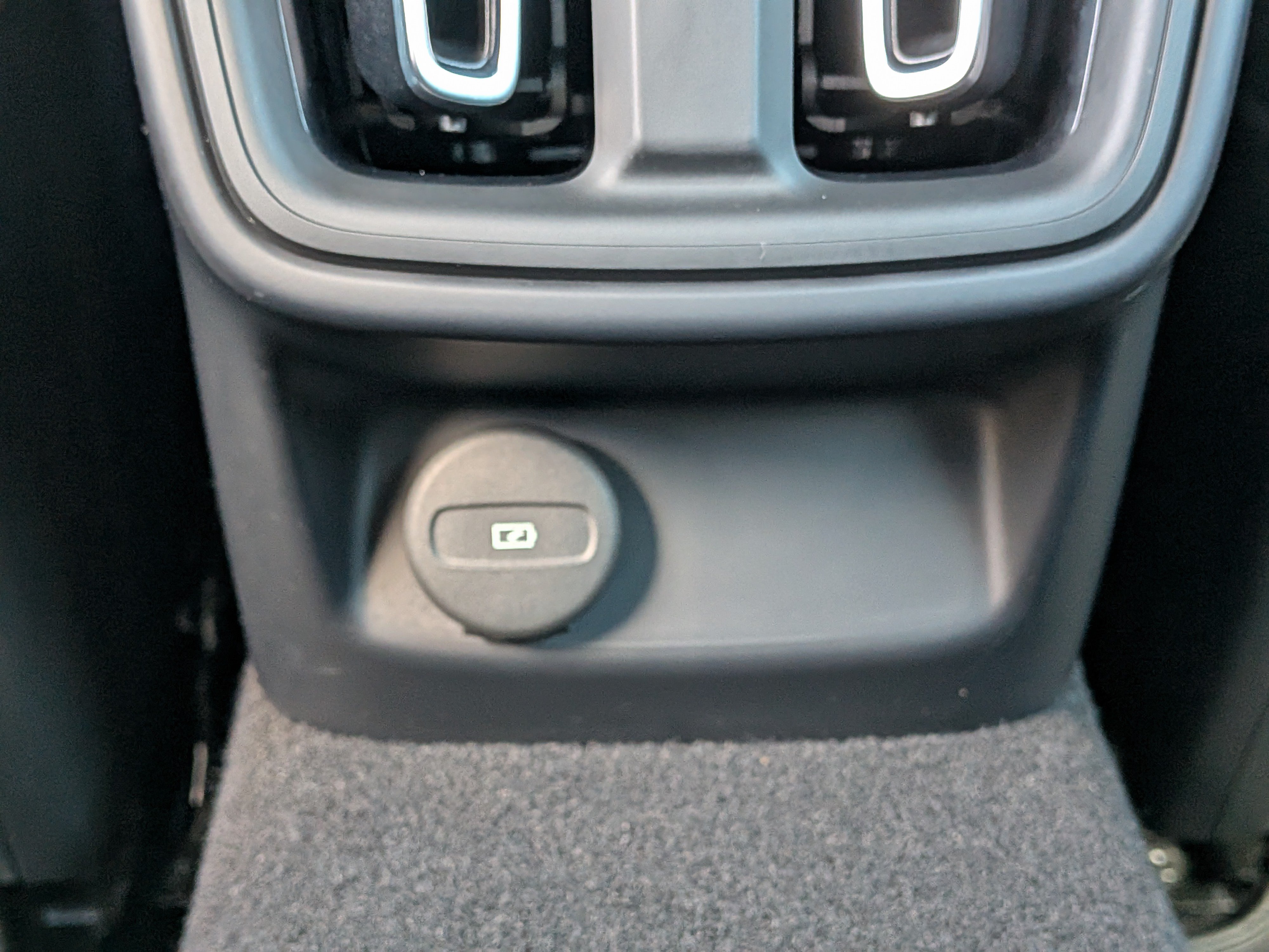 Used 2024 Polestar Polestar 2 AWD/4WD image 16