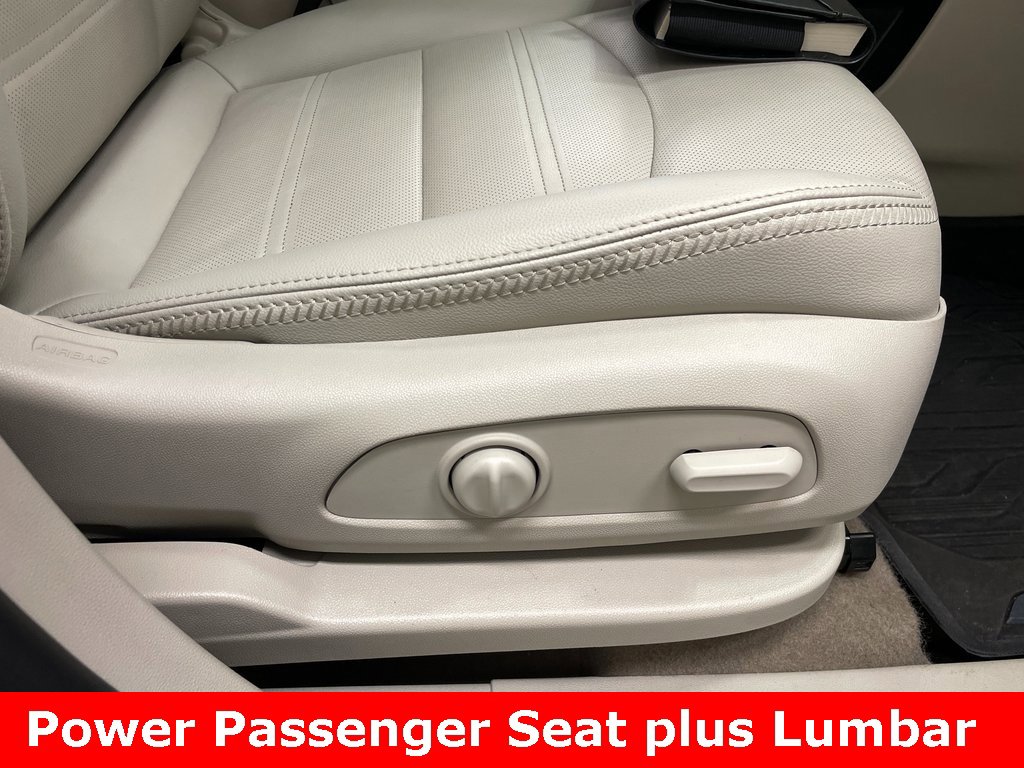 Certified 2024 GMC Terrain Denali w/ Denali Premium Package image 13