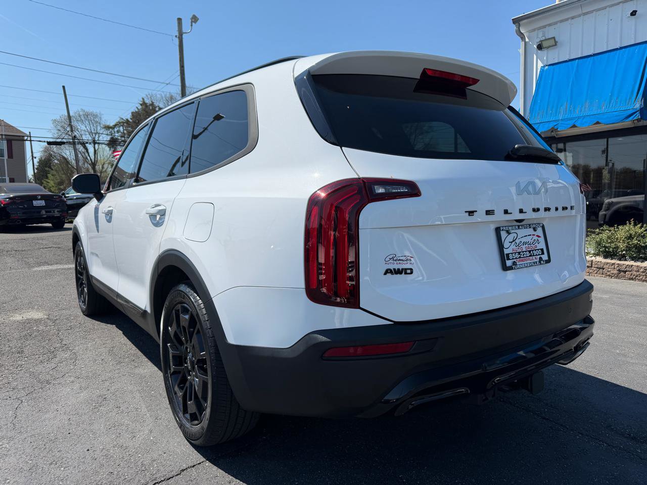 Used 2022 Kia Telluride EX w/ EX Premium Package image 7
