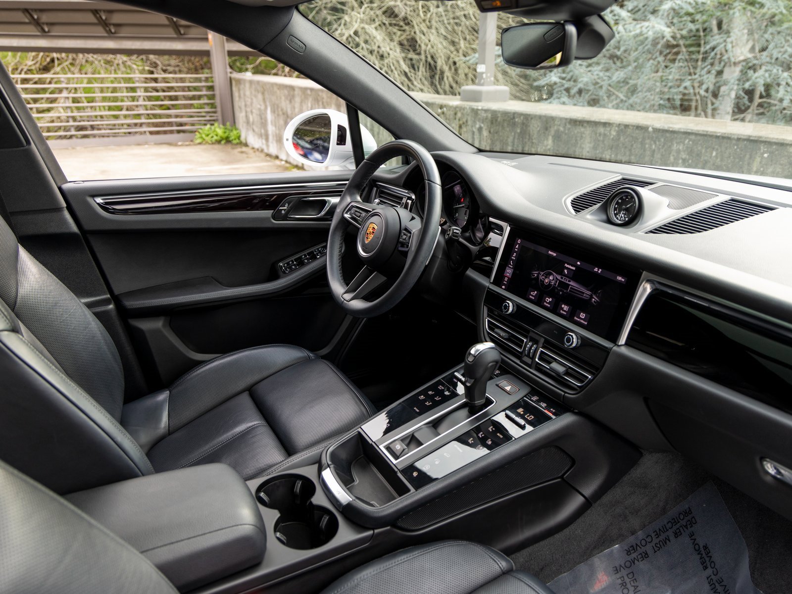 Certified 2023 Porsche Macan image 51