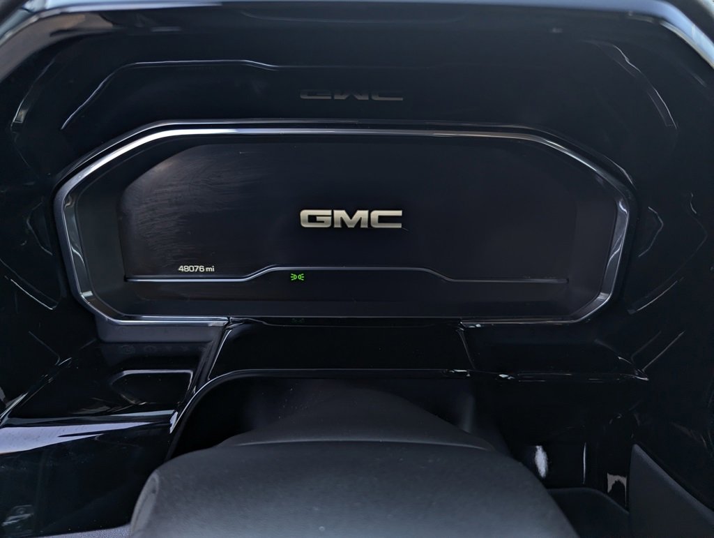 Used 2023 GMC Sierra 1500 SLT w/ SLT Premium Package image 2