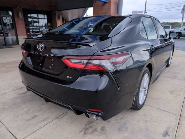 Used 2024 Toyota Camry SE FWD image 8