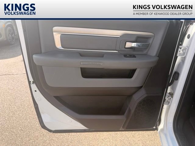 Used 2019 RAM 1500 Warlock AWD/4WD image 12