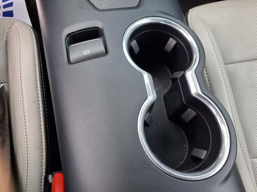 Used 2024 Ford Mustang Premium image 10