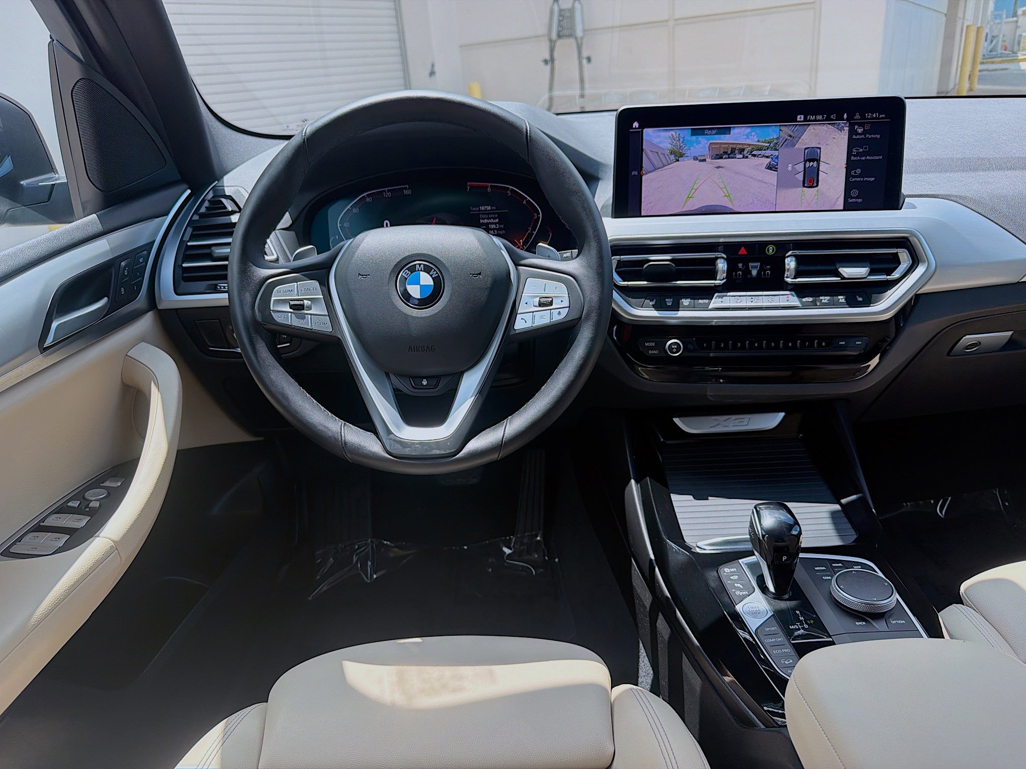 Used 2023 BMW X3 xDrive30i w/ Premium Package w/ZPA AWD/4WD image 20