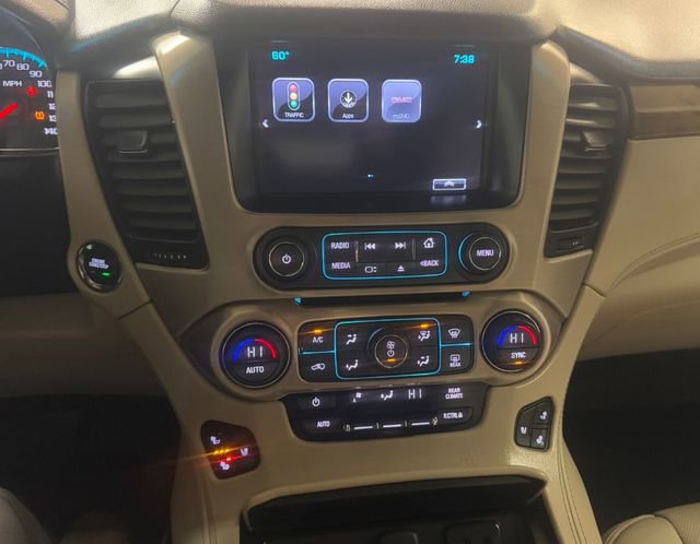 Used 2017 GMC Yukon Denali AWD/4WD image 28