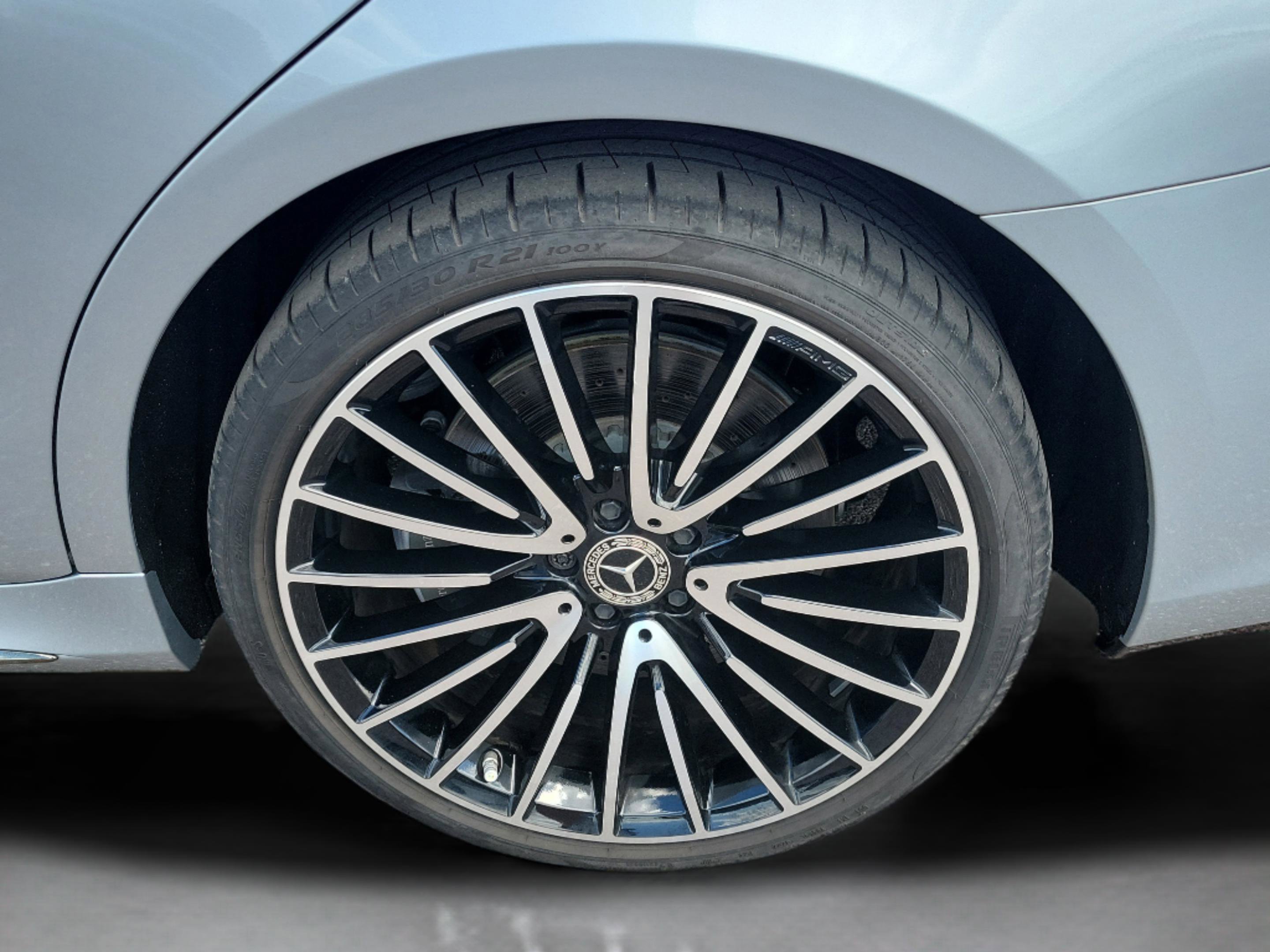 Certified 2023 Mercedes-Benz S 500 4MATIC image 29