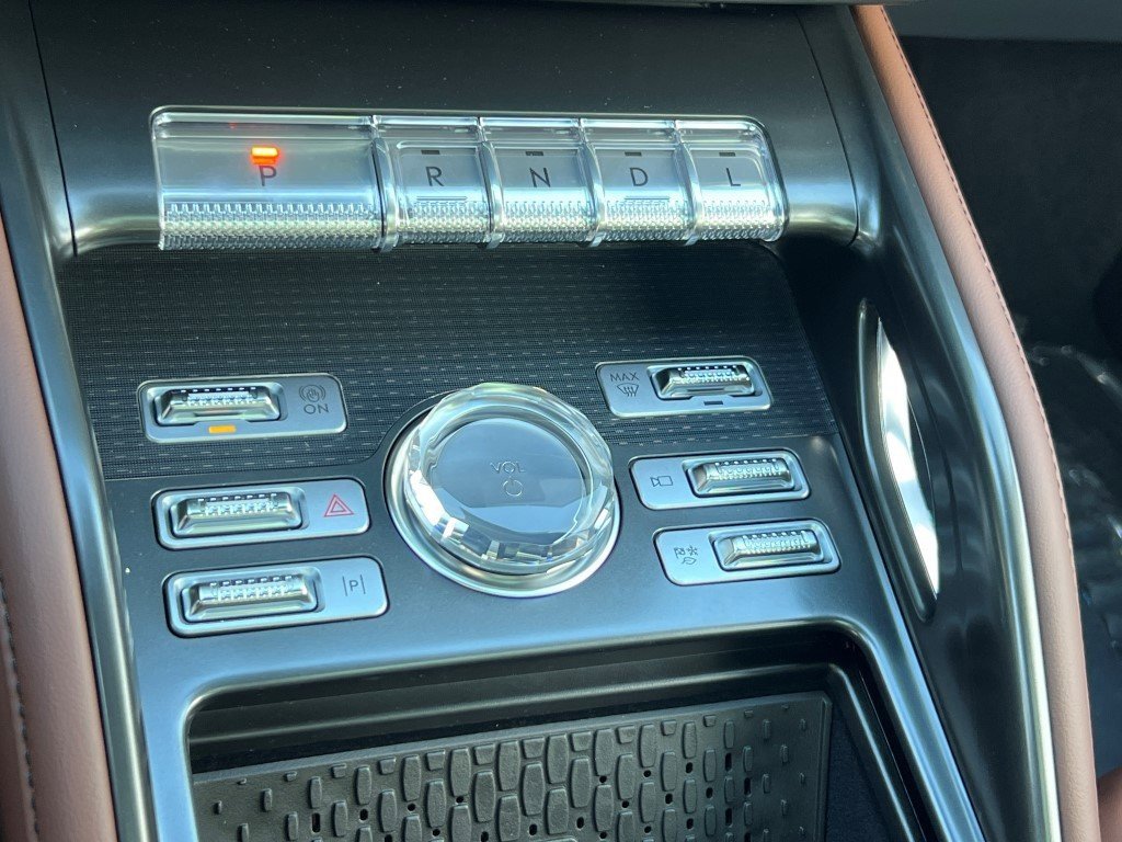 New 2026 Lincoln Nautilus Reserve w/ Jet Appearance Package image 20