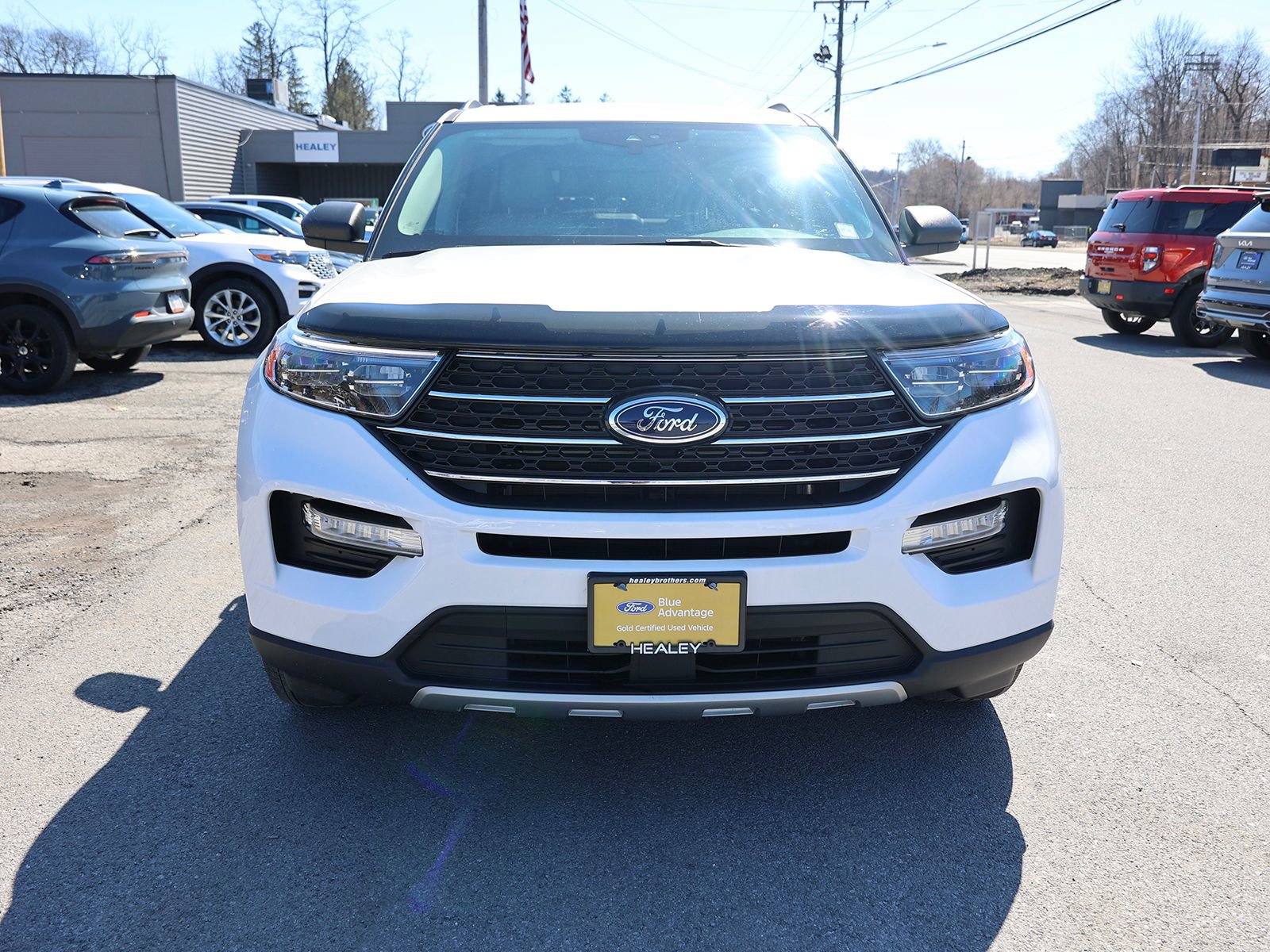 Used 2023 Ford Explorer XLT w/ Equipment Group 202A image 2