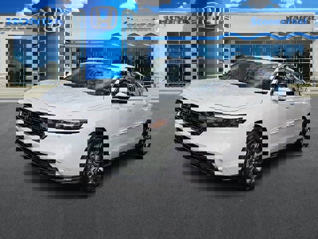 Used 2023 Honda Accord EX-L image 1