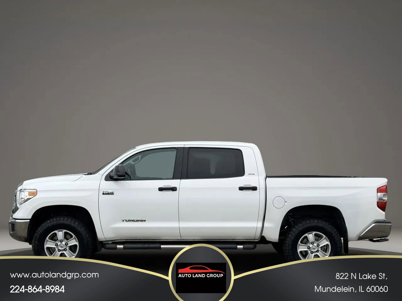 Used 2015 Toyota Tundra SR5 w/ SR5 Upgrade Package image 5