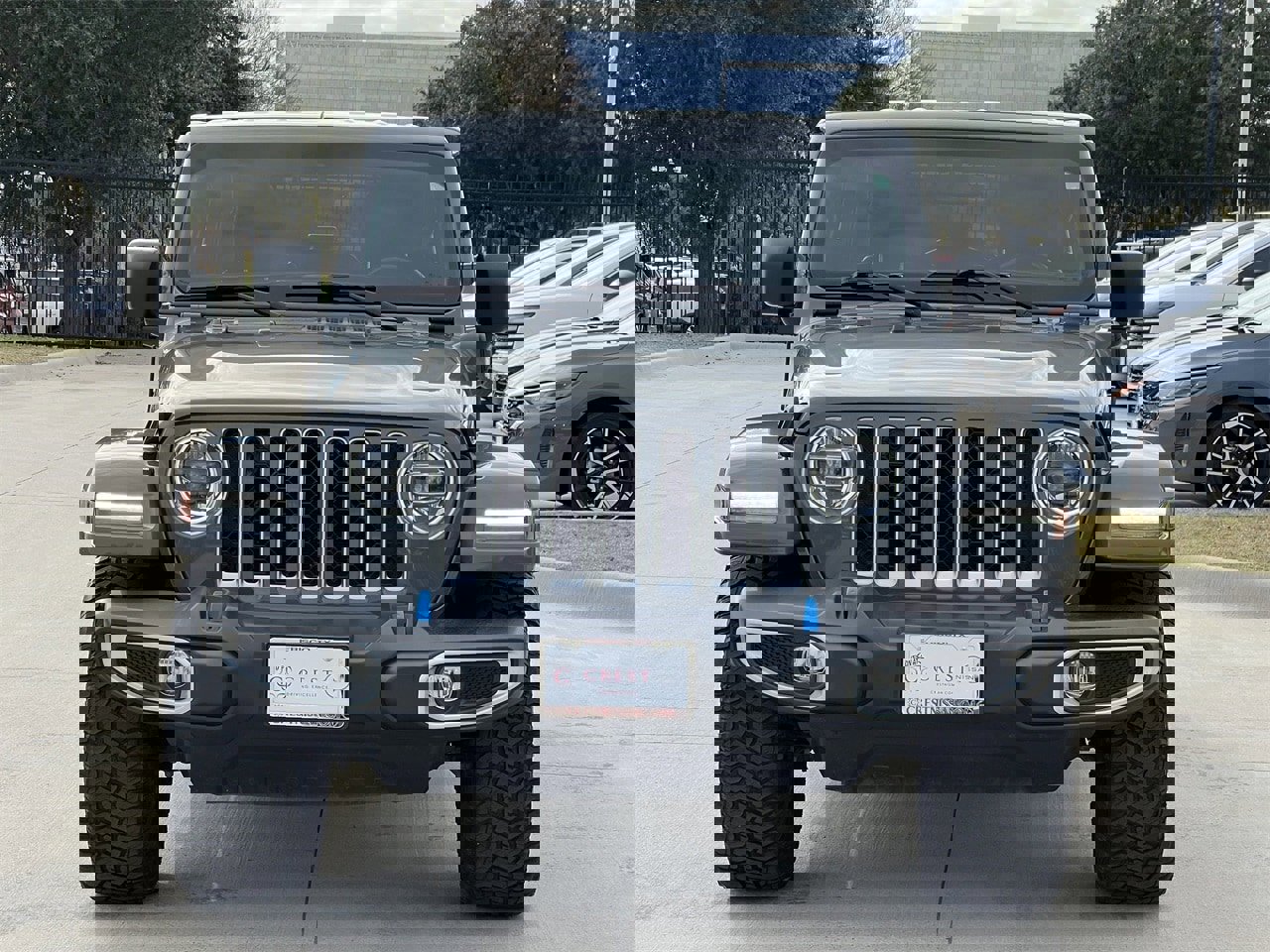 Used 2022 Jeep Wrangler Unlimited Sahara w/ Cold Weather Group image 8