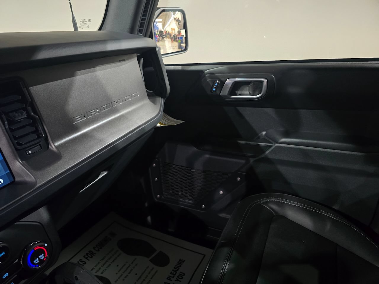 New 2025 Ford Bronco Badlands w/ Sasquatch Package AWD/4WD image 29