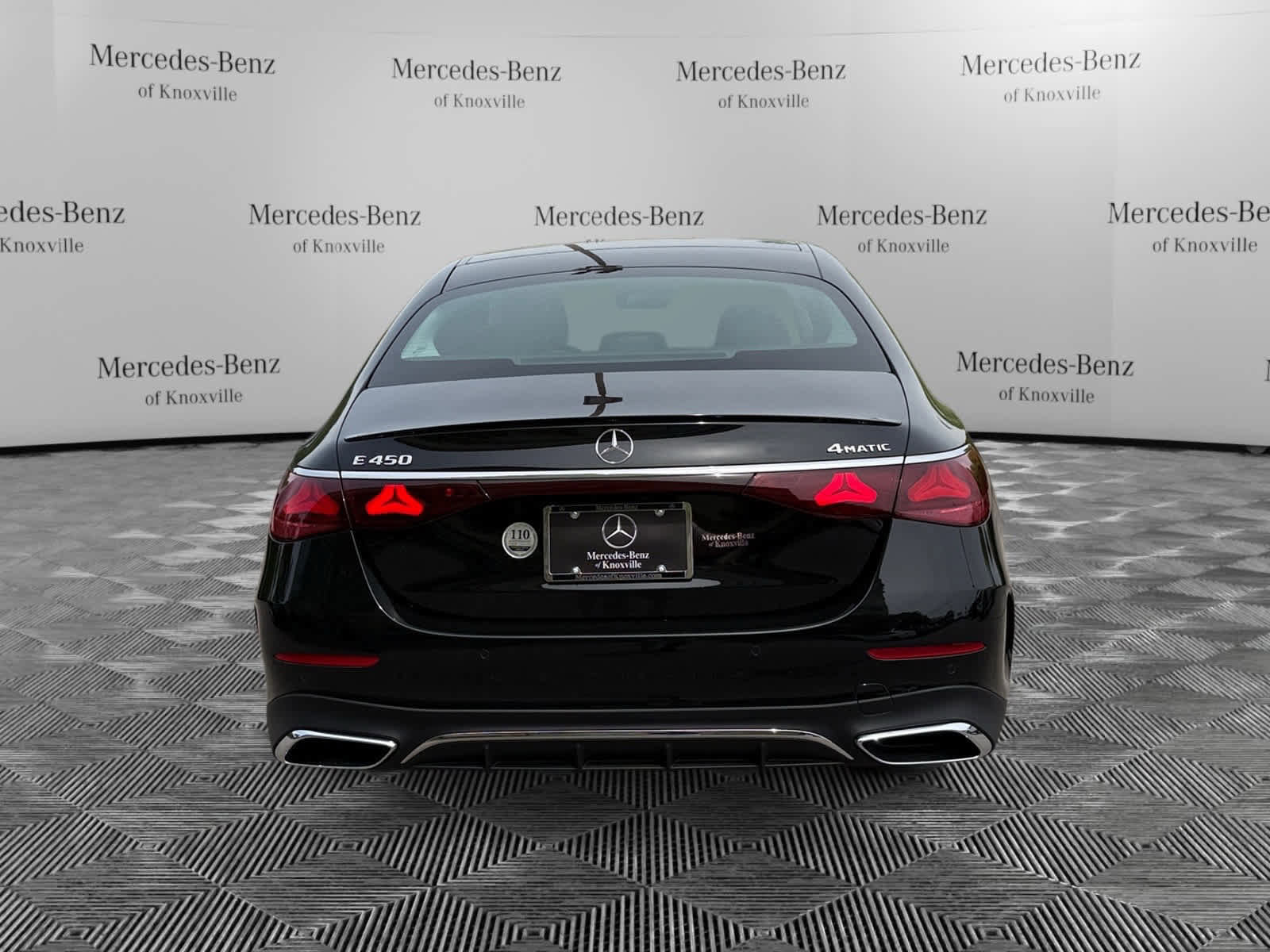 New 2026 Mercedes-Benz E 450 4MATIC Sedan video 4