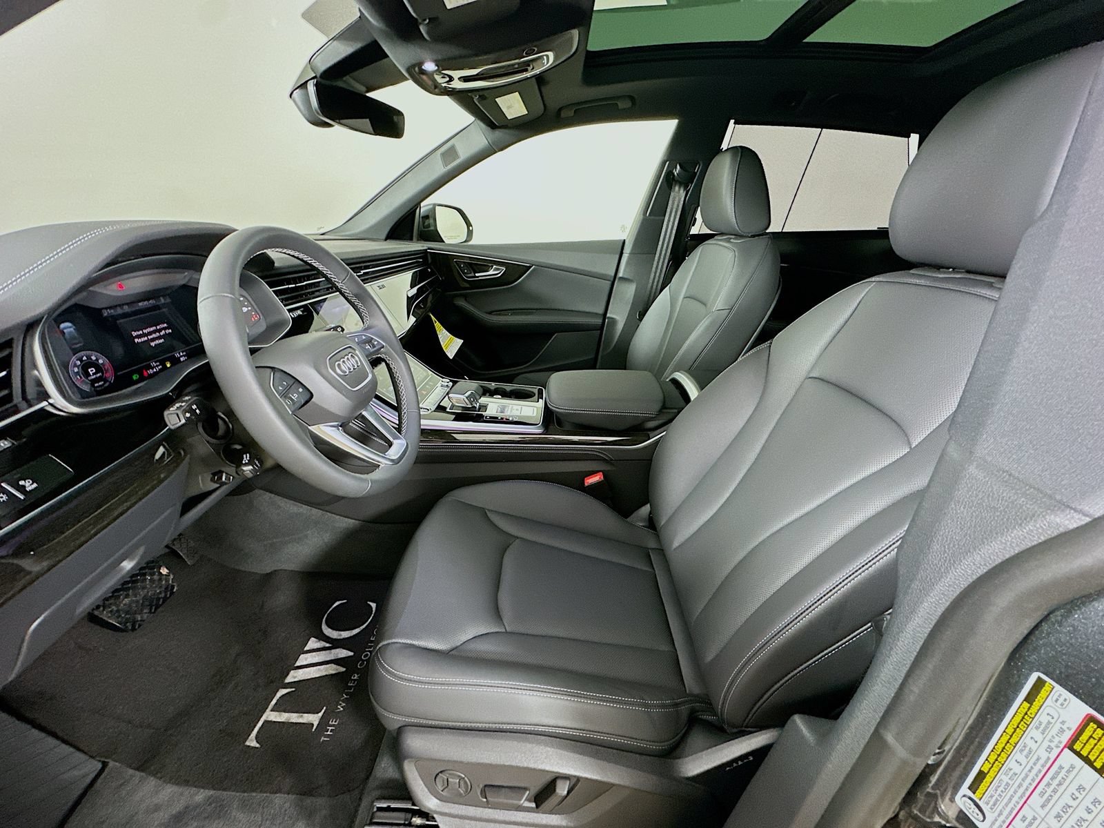 New 2026 Audi Q8 Premium Plus AWD/4WD image 32