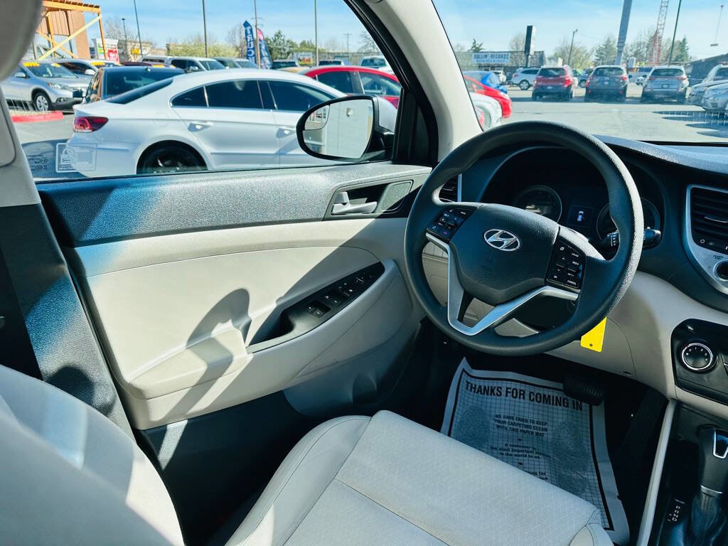 Used 2016 Hyundai Tucson SE w/ Option Group 02 image 12