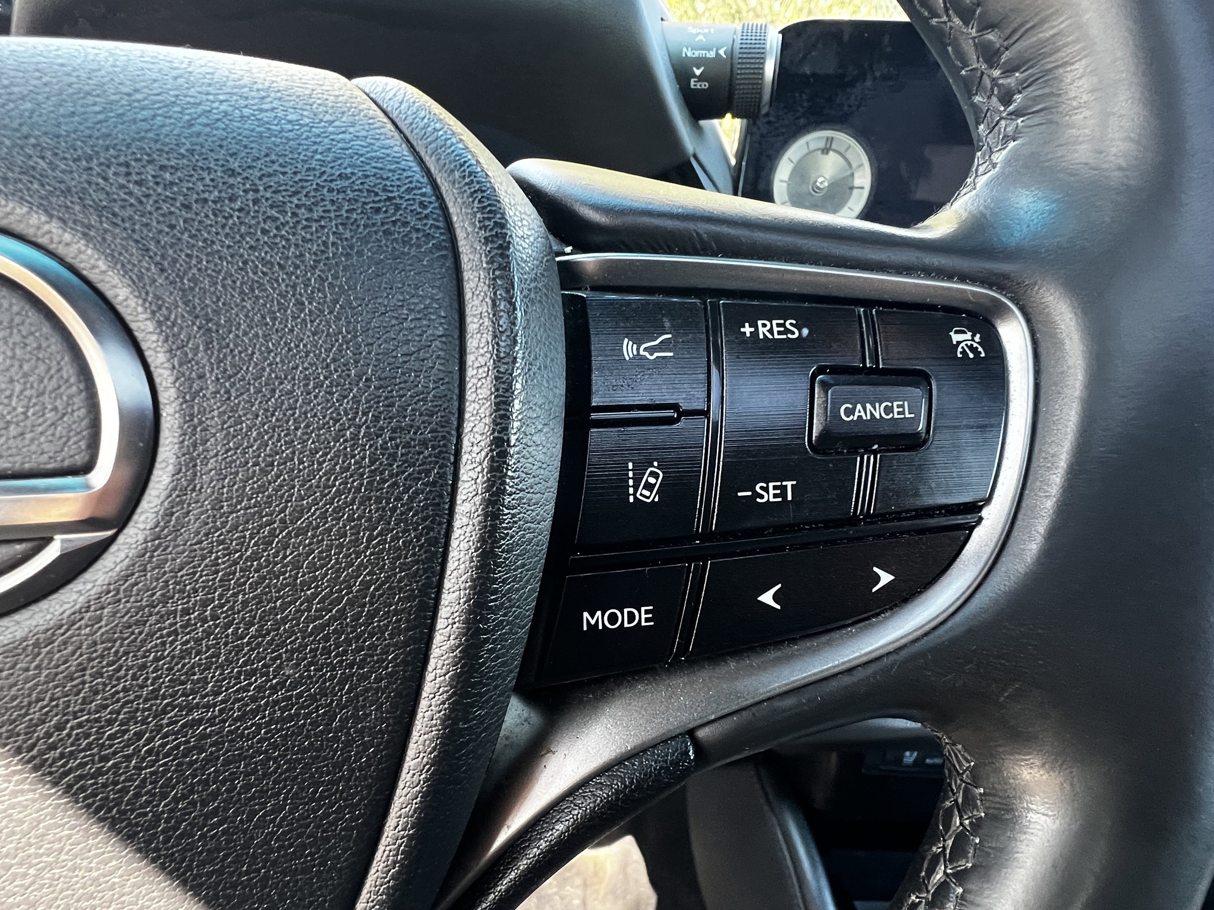 Certified 2023 Lexus ES 350 350 w/ Premium Package image 19