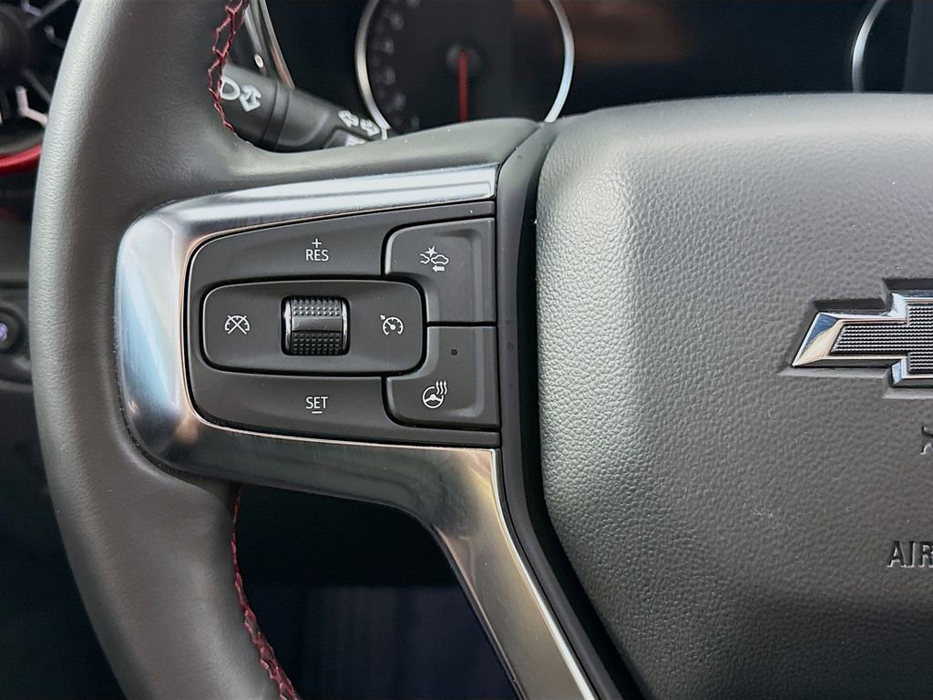 Used 2025 Chevrolet Blazer RS w/ Driver Confidence II Package image 11